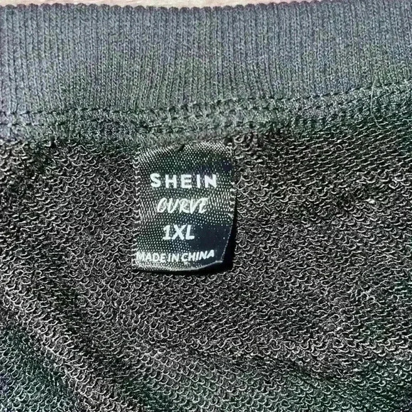 SHEIN crewneck sweater - Picture 3 of 3